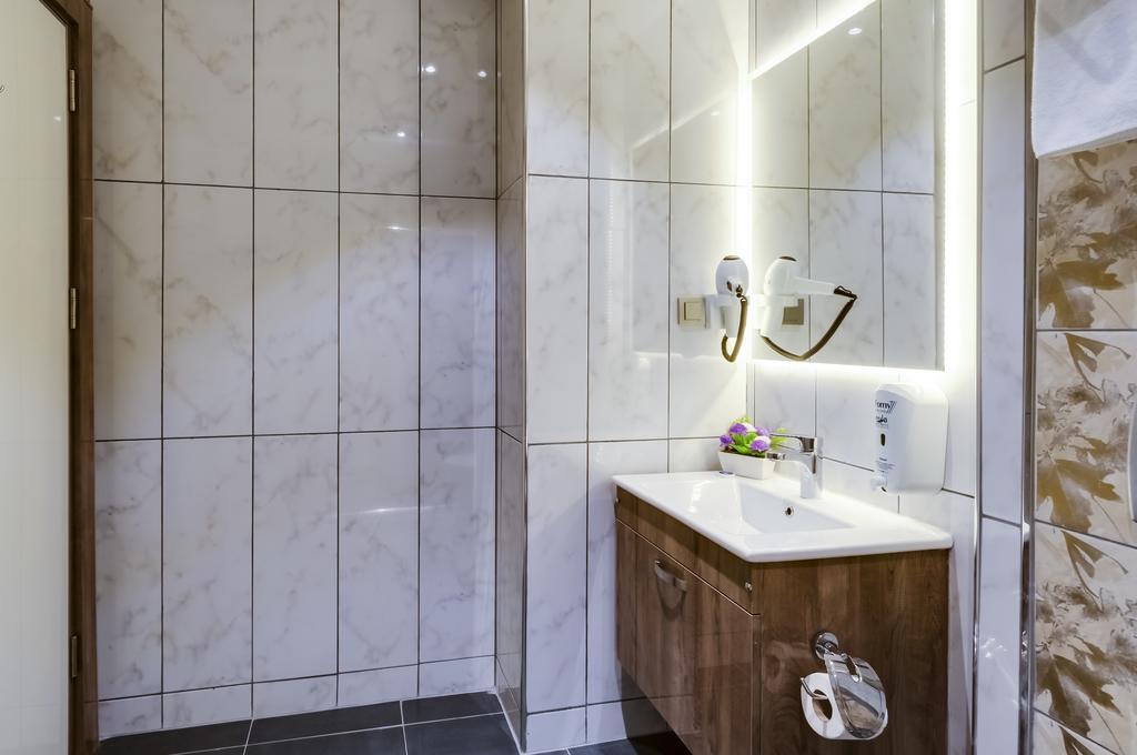 Park Yalcin Hotel 梅尔辛 客房 照片