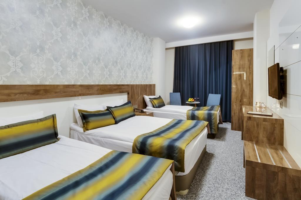 Park Yalcin Hotel 梅尔辛 客房 照片
