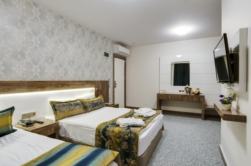 Park Yalcin Hotel 梅尔辛 外观 照片