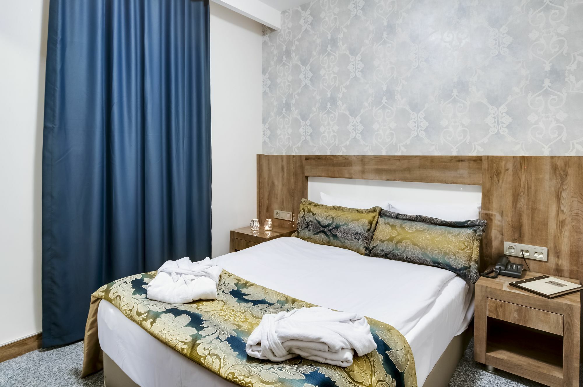 Park Yalcin Hotel 梅尔辛 外观 照片
